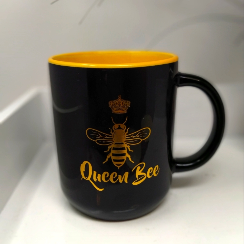 Queen Bee Mug 🐝